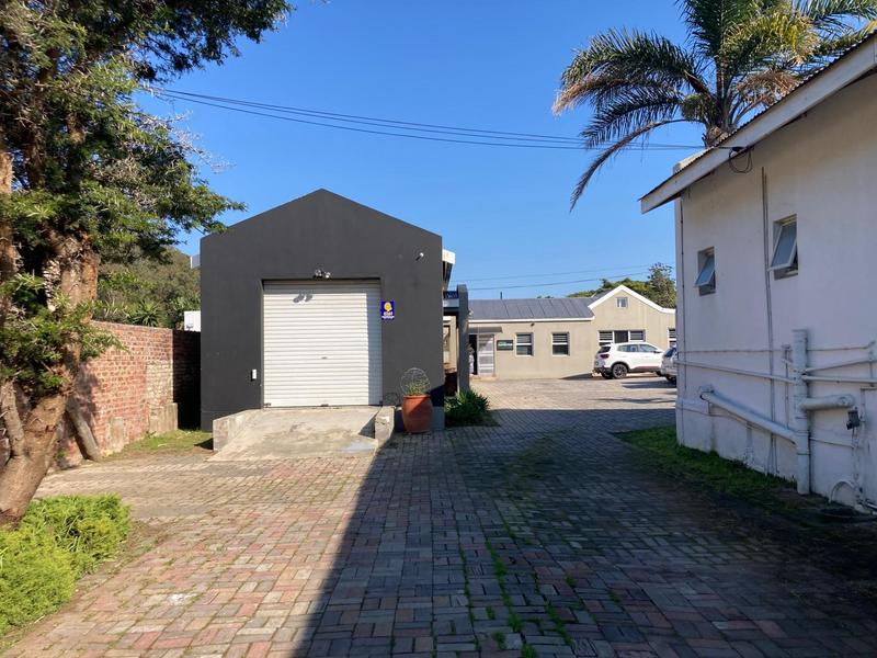 To Let Commercial Property for Rent in Walmer Eastern Cape